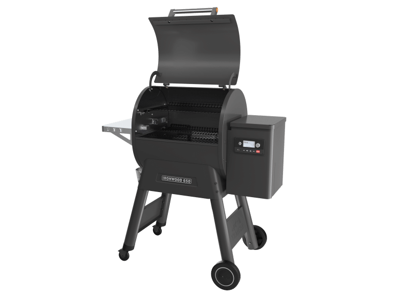 מעשנת בשר וגריל בשר דגם איירונווד – Traeger Ironwood 650